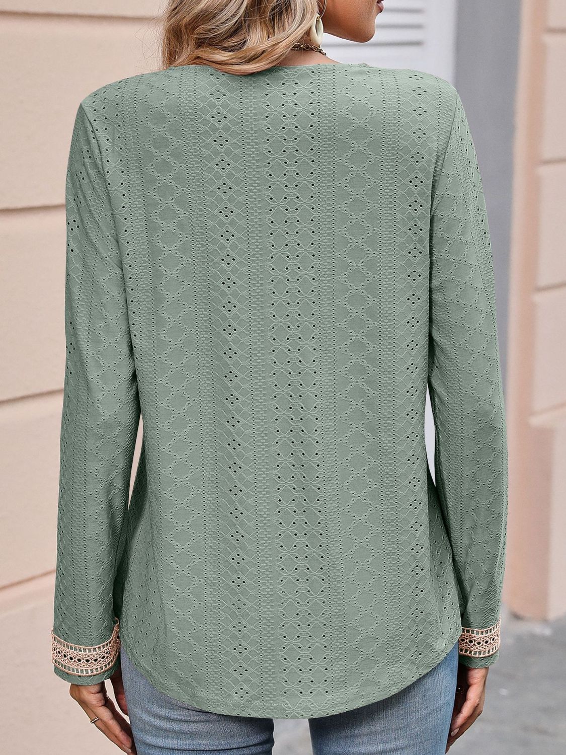 ๐๐Double Take Contrast V-Neck Eyelet Long Sleeve Top