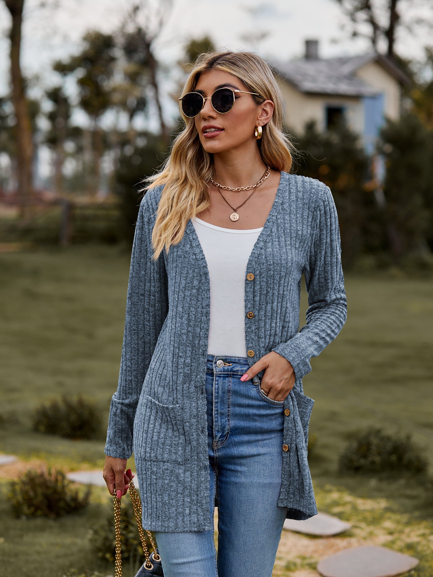 Take your sweater with you Ribbed Button-UP Cardigan with Pockets