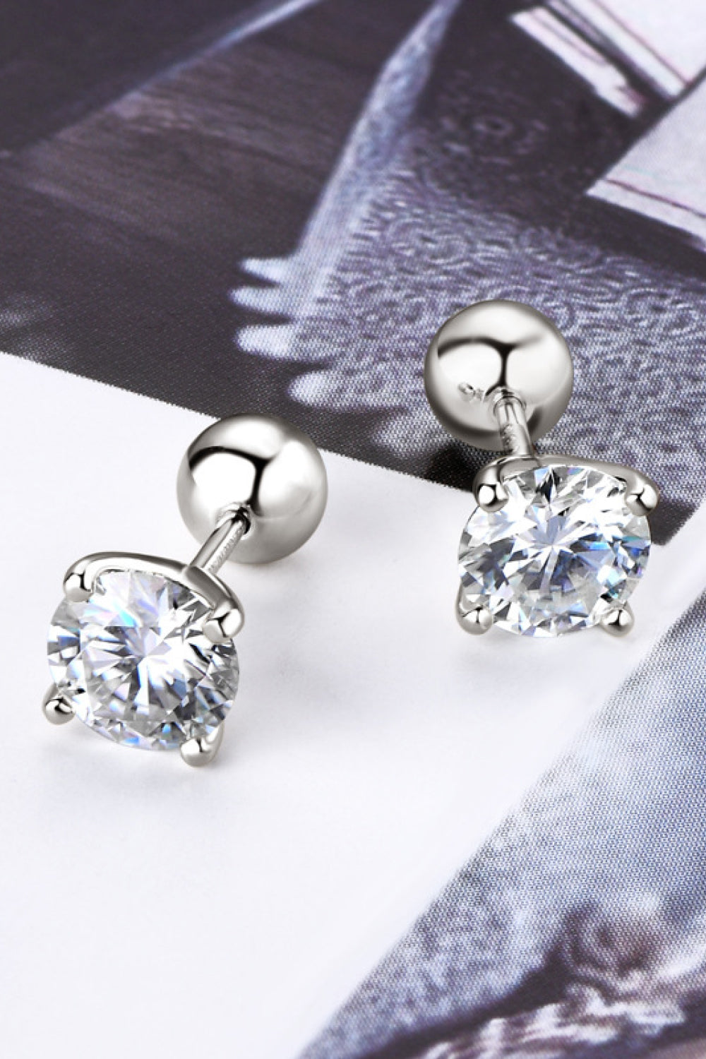 THESE ARE A MUST HAVE! 2 Carat Moissanite 925 Sterling Silver Stud Earrings