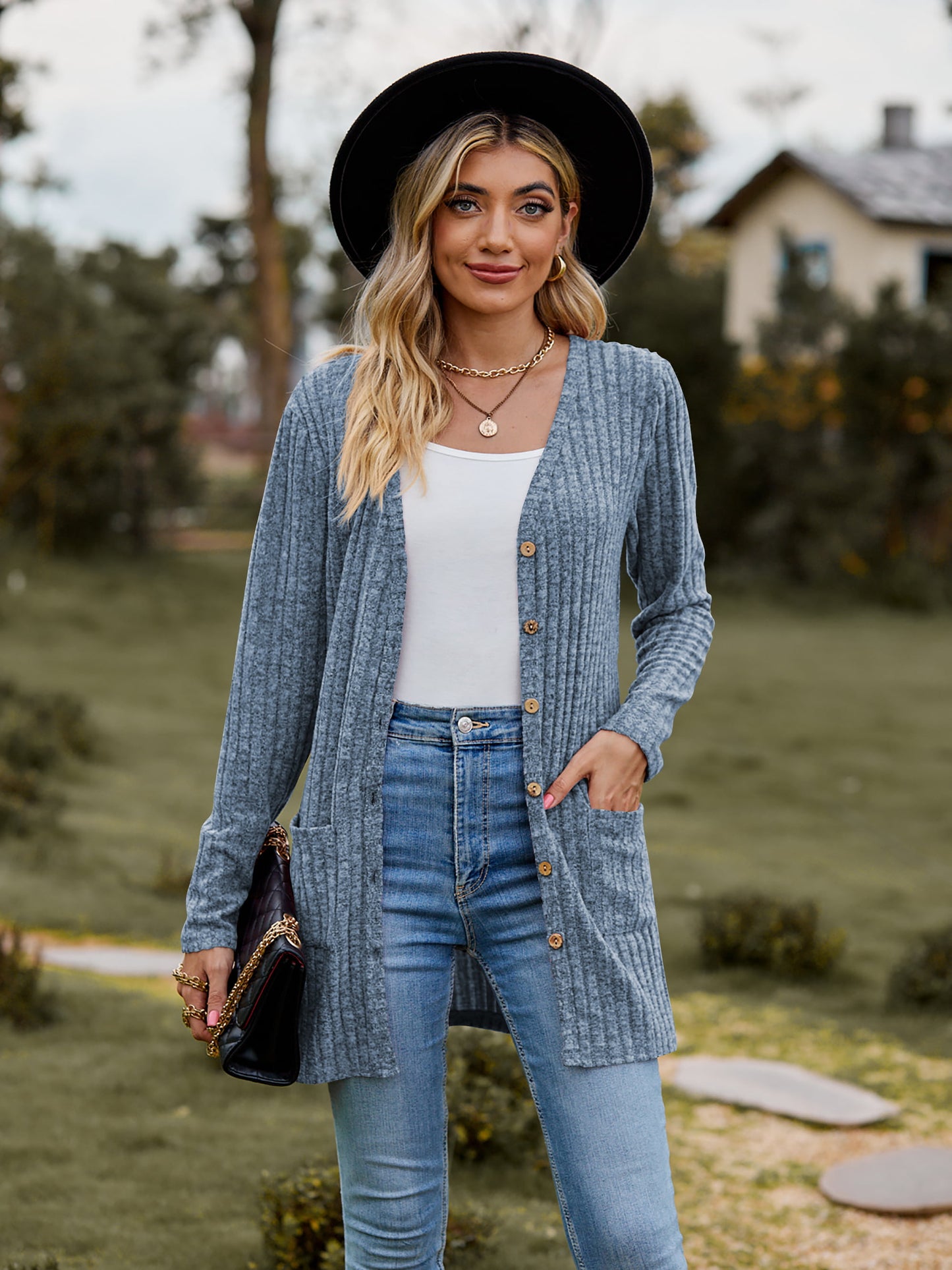 Take your sweater with you Ribbed Button-UP Cardigan with Pockets